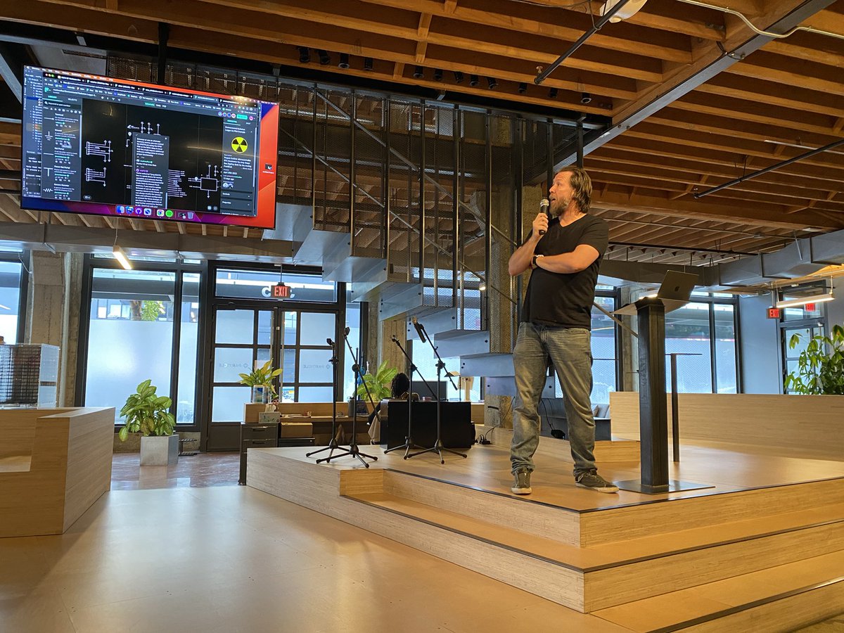 BrooksSolveig's tweet photo. In-person demos! How the times have changed 😄

Last evening, @MatthiasWagner showed off @BuildWithFlux to the folks at the #SFHardwareMeetup hosted by @particle https://t.co/eXOl72oobe