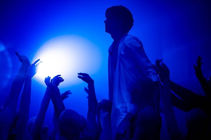 Soleyg02's tweet image. NO TIME TO DIE 

#TheRebornofBuild 
#Buildfirstsoloconcert 

#BuildJakapan #Beyourluve
@JakeB4rever