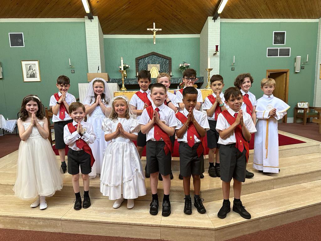 Congratulations to the first group of Year 3 who received Jesus for the first time today! ❤️🙏 Enjoy your celebrations!