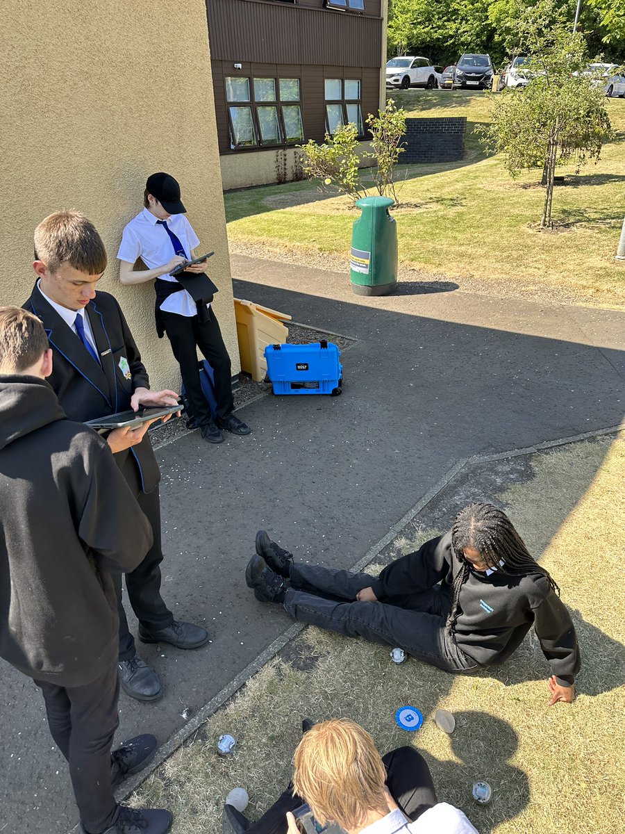 Our new Advanced Higher Computing class enjoying the <a href="/Sphero/">Sphero</a> Bolts outside in the sun today! They’ve been exploring what they can do and are thinking of setting up a club for our new S1 next term! <a href="/FirrhillHigh/">Firrhill High School</a> @NRobotarium