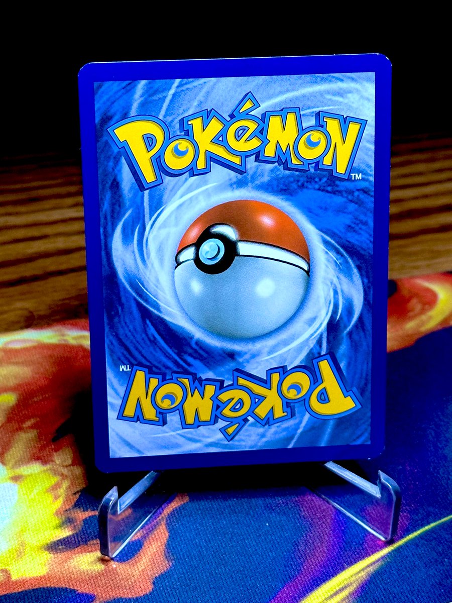 🌈  Charizard &amp; Reshiram GX - 135$ 

• LP+ / NM 
• S&amp;M: Unbroken Bonds 

Ships free in BMWT