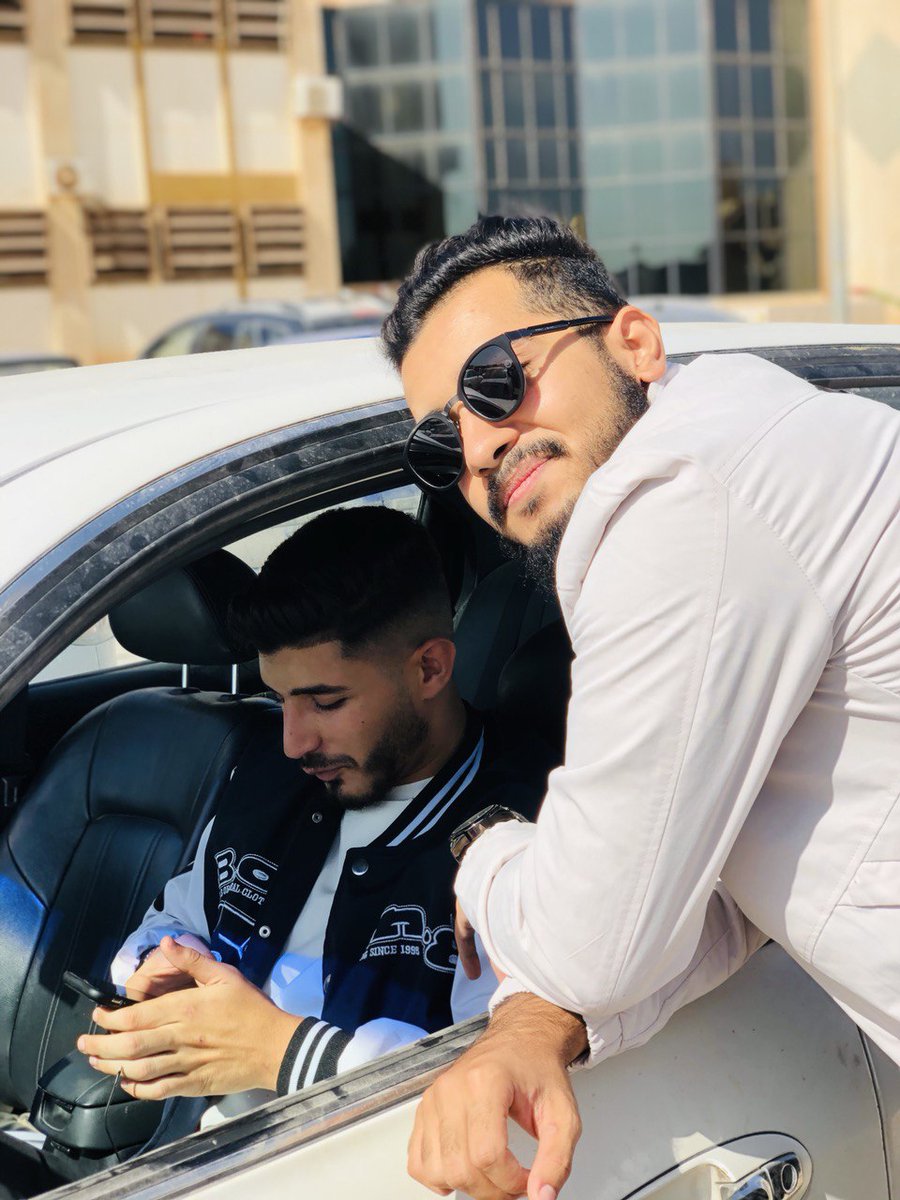 alshgaby's tweet photo. هم واجدين بكل بس هذوما الاعزاز بكل
فيه منهم رفق وخوت و فيه منهم اصحاب واحباب ❤.
@ahmedeldergash 
@hamady_naser 
@SkaikBode 
@MAlturkye https://t.co/pt3kBLUNrc
