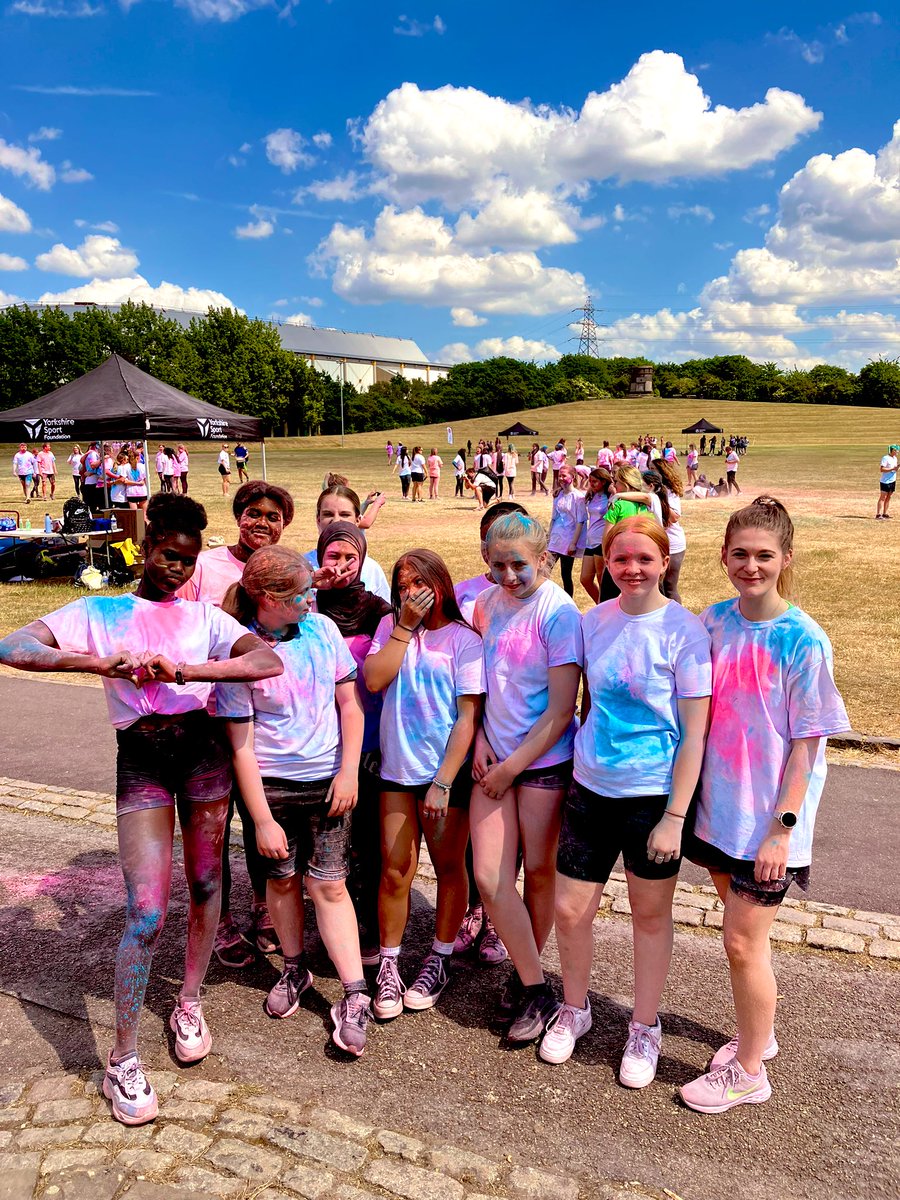 Finishing off an amazing day with the The Girl Can project <a href="/eissheff/">EIS Sheffield</a> <a href="/ParkwoodAcademy/">E-ACT Parkwood Academy</a> took part in the colour run and loved it!! <a href="/ParkwoodPE/">E-ACT Parkwood Academy PE</a>