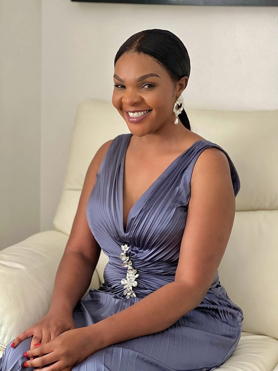 BulletinOracle's tweet image. Mai Titi has been sentenced to 9 months in prison. 1st sentence 3-month jail term for defaulting community service in 2015 after a domestic violence case.
2nd sentence 6 months for theft of trusted property after she hired a car and gave it out as a guarantee for a US$10 000 loan