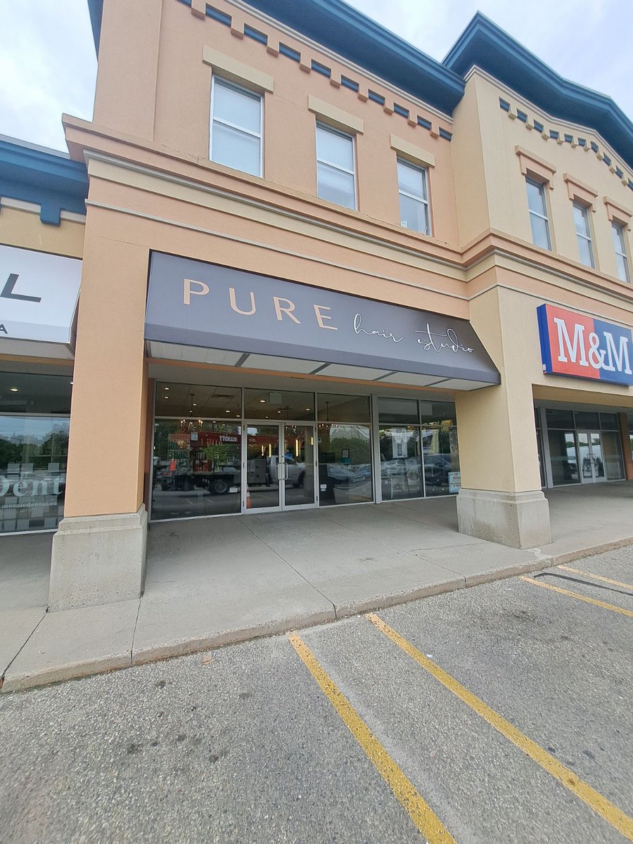 WestmountSigns's tweet image. Pure Hair Studio at 645 Westmount Rd E., just received a stylish upgrade with a new awning! 
The gorgeous rebranding design by BONNEmedia.ca is showcased on the custom awning our team made &amp;amp; installed. #teamwork  #kitchener #customawnings #hairsalon #waterlooregion