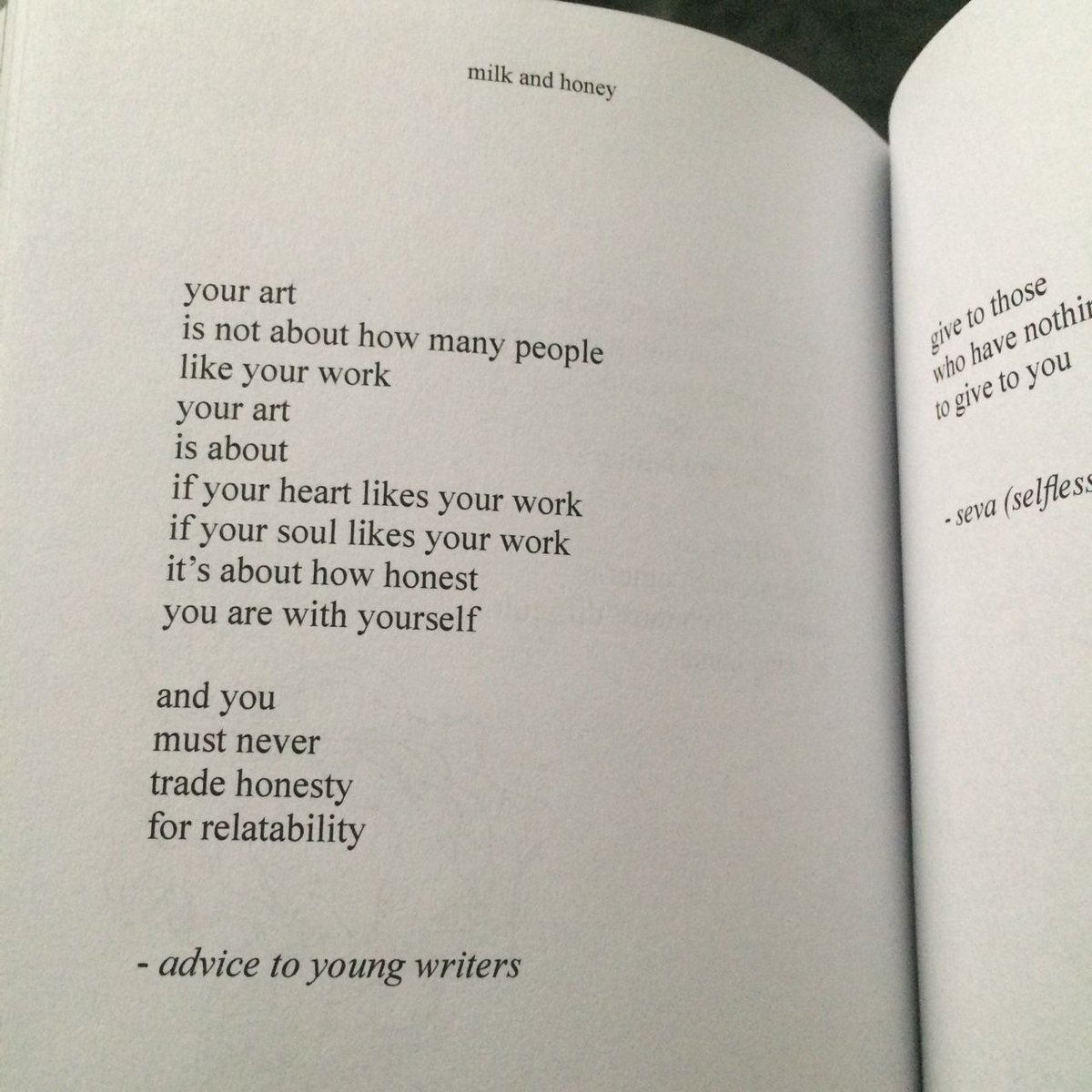 valentinaom___'s tweet photo. Gm to those with a creative heart🫀💫 https://t.co/7vcR7ugw5X