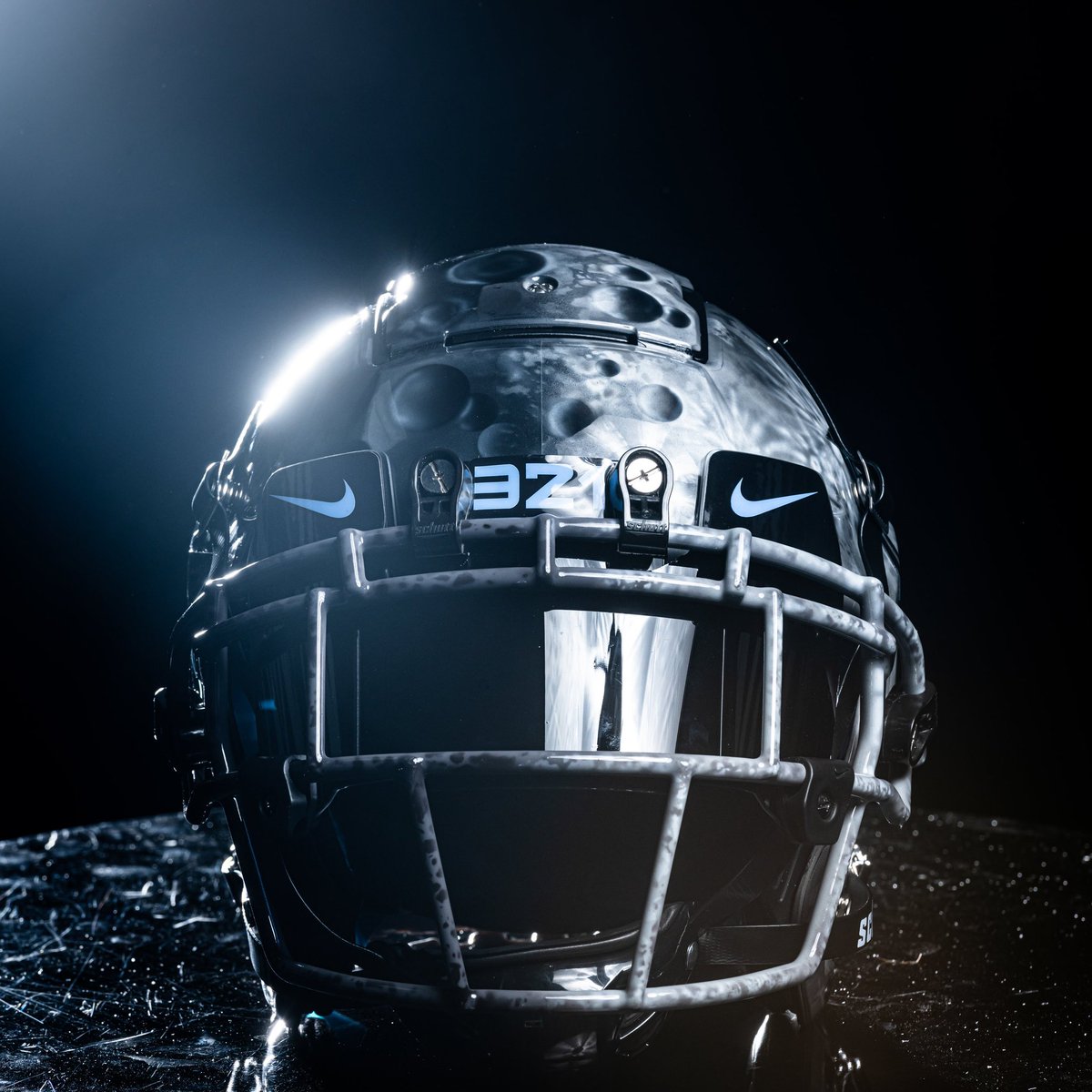 CFBKnights tweet media
