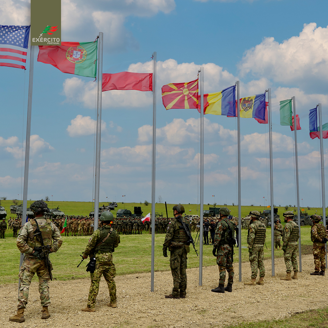 Exercito_pt's tweet photo. Militares 🇵🇹da 3.ª Força Nacional Destacada na Roménia participam no Exercício SCORPION LEGACY 23 na Roménia🇷🇴
https://t.co/YzQzbBwTsc
Ao serviço dos Portugueses.
#ExércitoPortuguês #DefesaNacional #3FNDROU #NATO #WeAreNATO #StrongerTogether @ForteleTerestre @eu_eeas @defesa_pt https://t.co/1E6QLCzrym