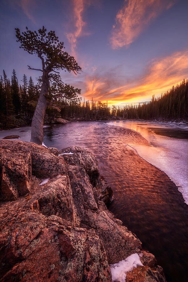 lacsd's tweet photo. The USA boast dazzling and delightful scenery, with dramatic coastlines, lovely lakes, desolate desert landscapes.

One of the best way is Taking An Unforgettable Road Trip to see 25 Most Beautiful Destinations in America
😍 https://t.co/UbwZYl6f5u
🚘
#travelUSA🇺🇸 #HappyTraveling https://t.co/xU5mFlakWx