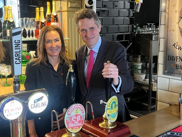 Today is #NationalBeerDay

We are so fortunate to have many fantastic pubs right across South Staffordshire with brilliant facilities and an excellent choice of beers.

With the scorching weather, it's a great opportunity to visit and support your local.