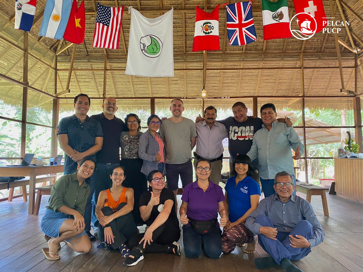 redperuanaciclo's tweet image. Les mostramos lo que fue nuestra primera visita a Finca las Piedras junto a Alianza para una Amazonia Sostenible🙌🏼🍃. En este bloque díctamos clases presenciales sobre deforestación, Herramientas Ambientales y más.
#MadreDeDios #Castaña @ConcytecPeru @ProcienciaPeru