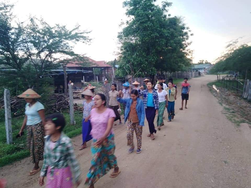 An anti-coup revolutionary protest somewhere in Sagaing region.

#2023Jun15Coup #WhatsHappeningInMyanmar