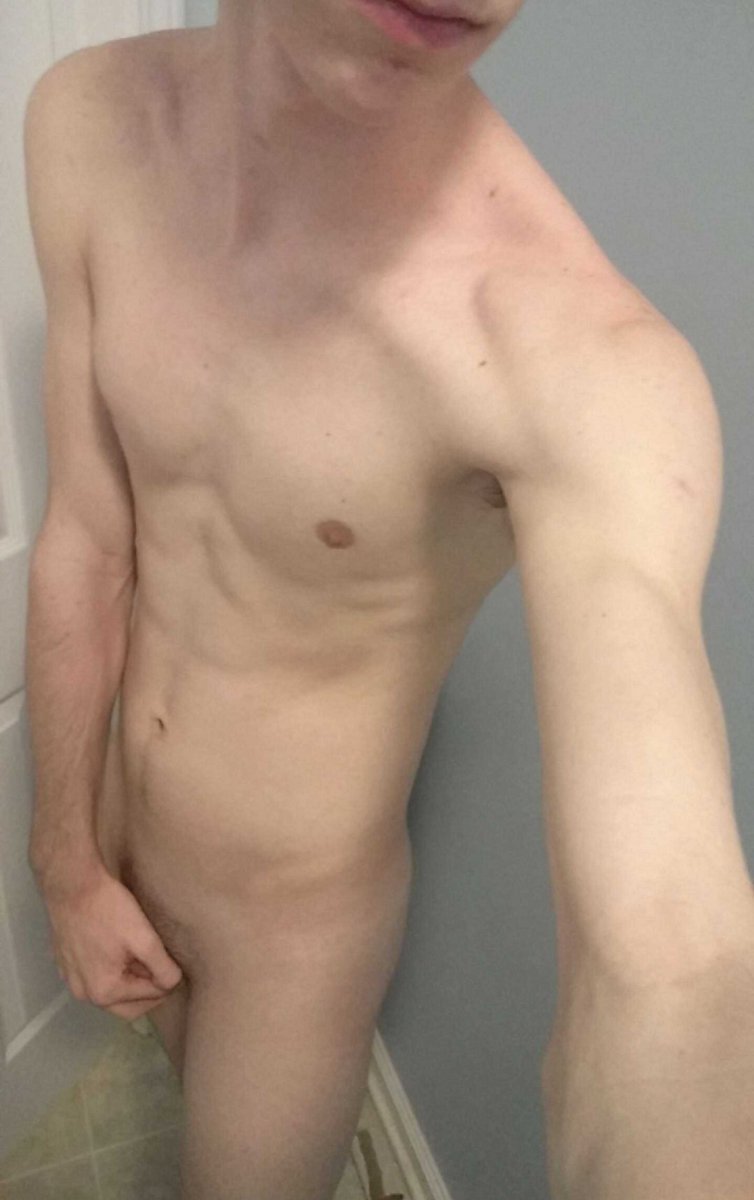 anontwinque's tweet photo. new pfp lol #gayteen #nsfw https://t.co/FZtCatBVFW