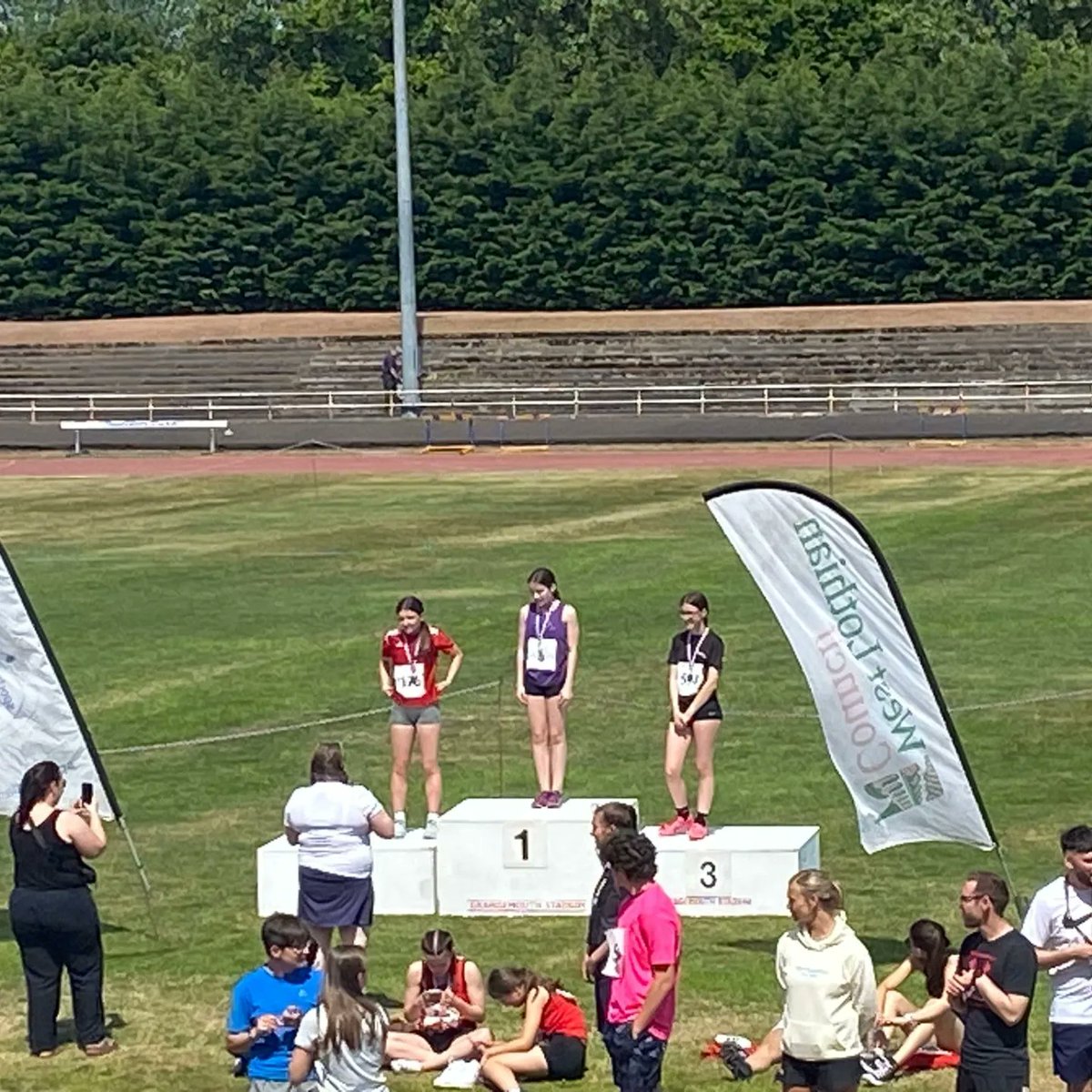 Armadale Academy tweet media