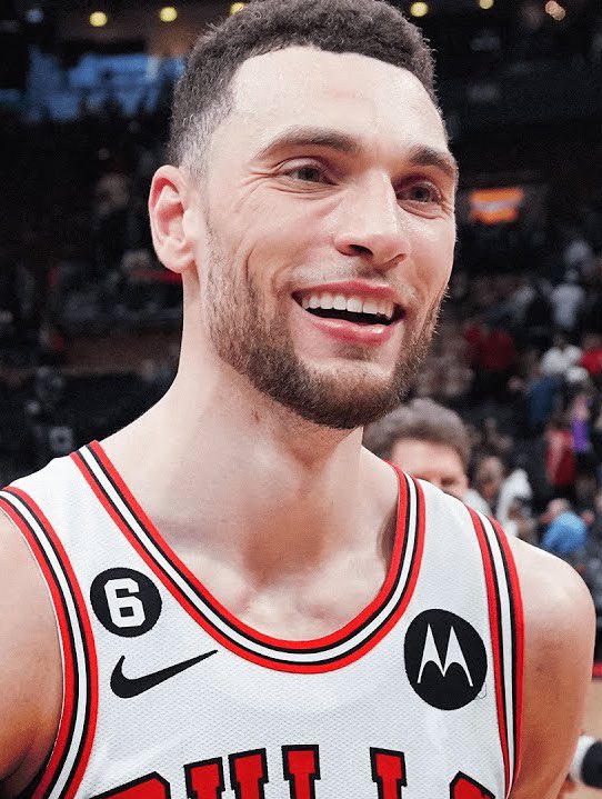 Do you want the Sixers to trade for Zach LaVine? 👀🤔

#BrotherlyLove #Sixers 🔵🔴