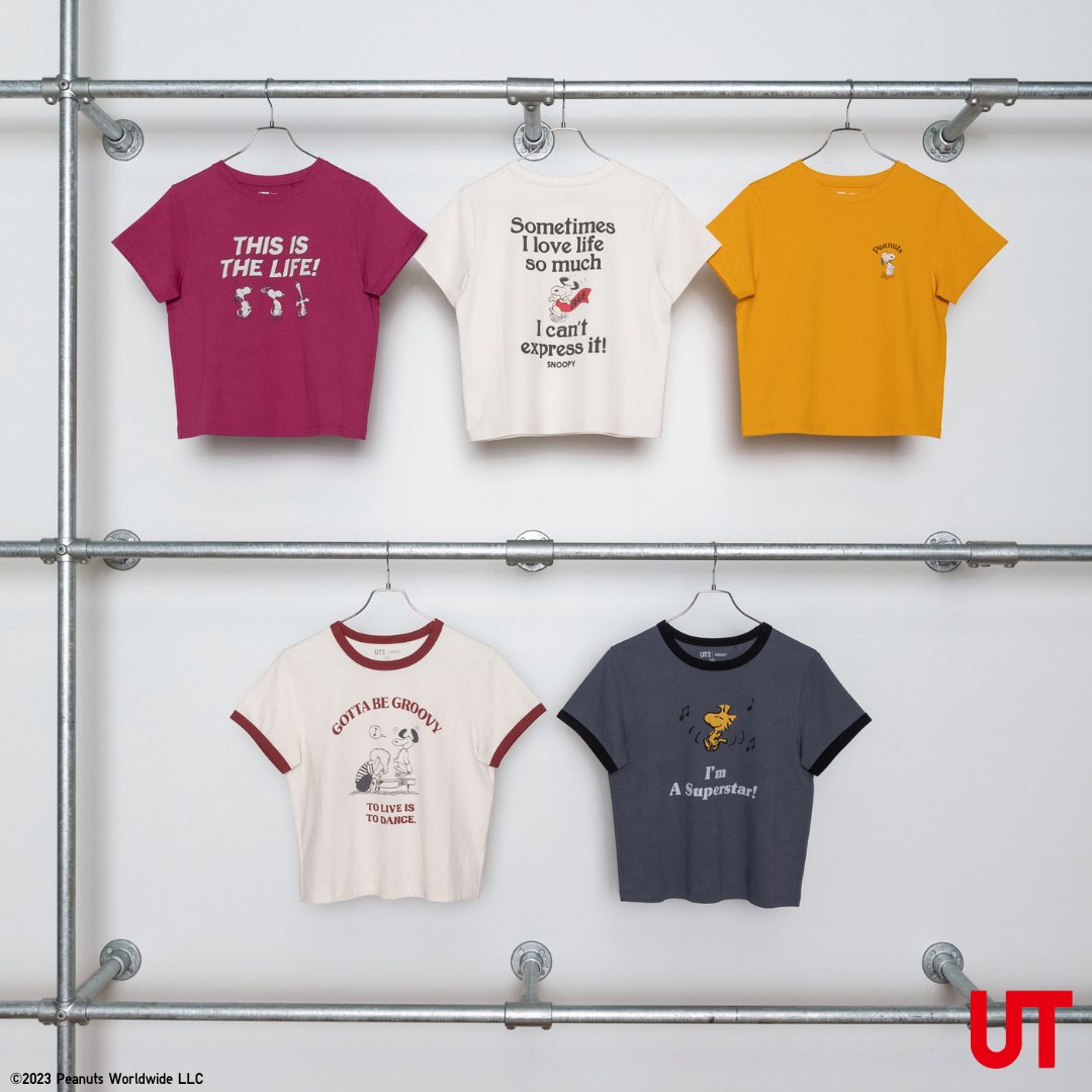 UniqloThailand's tweet photo. Coming Soon.. ใกล้ได้เวลาเต้นไปกับ PEANUTS Dance Time with Snoopy กับหลากหลายช่วงเวลาแห่งความเบิกบานใจของ Snoopy และผองเพื่อน บนเสื้อ UT และเสื้อสเวตลายกราฟิก
ดูลายที่ชอบกด ❤️ ไว้เป็น Wishlist รอช้อปได้เลย https://t.co/c4SiWsh2z2
#UniqloThailand #PeanutsUT #Peanuts #Snoopy https://t.co/vnL81JO1Kr