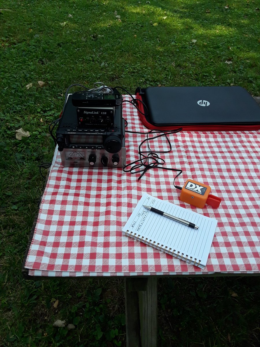 N4JAW's tweet photo. Today's #hamradio #amateurradio #pota #parksontheair setup. #ft891 #mfj971 tuner, #signalink #hplaptop #miady 12v 16Ah #lifepo4battery #tpsolar 60w #centeck #dcinverter 3dprinted #cwpaddle 28' #randomwireantenna with 9:1 unun & counterpoise https://t.co/Fy78t8eUH3
