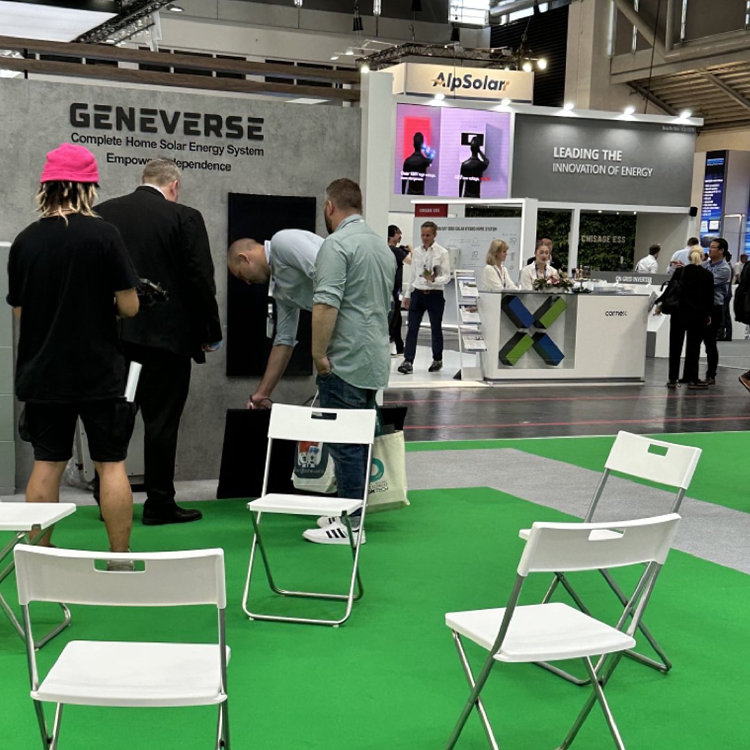 geneversepower's tweet photo. We are on Day 2 of @Intersolar Europe at @ThesmarterE Show! 

#Intersolar #IntersolarEurope #Intersolar2023 #IntersolarEurope2023 #Geneverse #HomePower #Solar #SolarEnergy https://t.co/2dLB5HV4v8