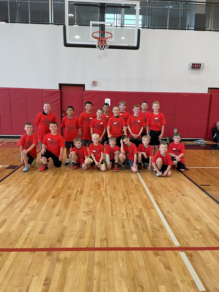 Outstanding 3 days of Co-Ed Youth Basketball Camp! Boys & Girls were working hard, improving, and having fun! Thank you to all that participated and to those who help make this camp run smoothly! #TrojanPride
