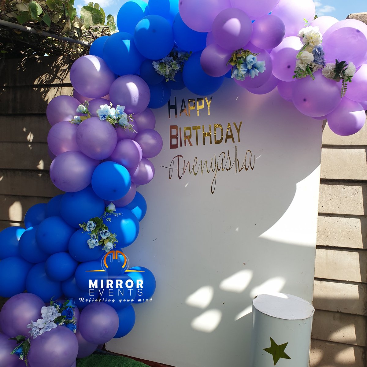 MIRROREVENTS3's tweet photo. A half picnic, half table setup. We had fun coming up with the design for the function. It was a pleasure turning the place into something beautiful. No space is little for what we can do.
#picnics #birthdaypartydecor #partyideas #party #events
#MirrorEvents #reflectingyourmind https://t.co/8owMEeqX4F