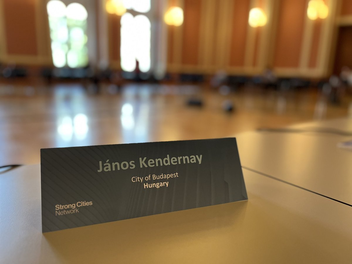 kendernayjanos's tweet photo. A ‚Strong Cities Network‘ keretében megrendezett berlini fórumon a városainkat, demokratikus értékeinket kikezdeni próbáló szélsőségességekkel kapcsolatos jelenségeket, helyzeteket vizsgáltuk meg, osztottuk meg egymással a tapasztalatainkat. 
#városdiplomácia #strongcitiesnetwork https://t.co/uQuGTfGuLf