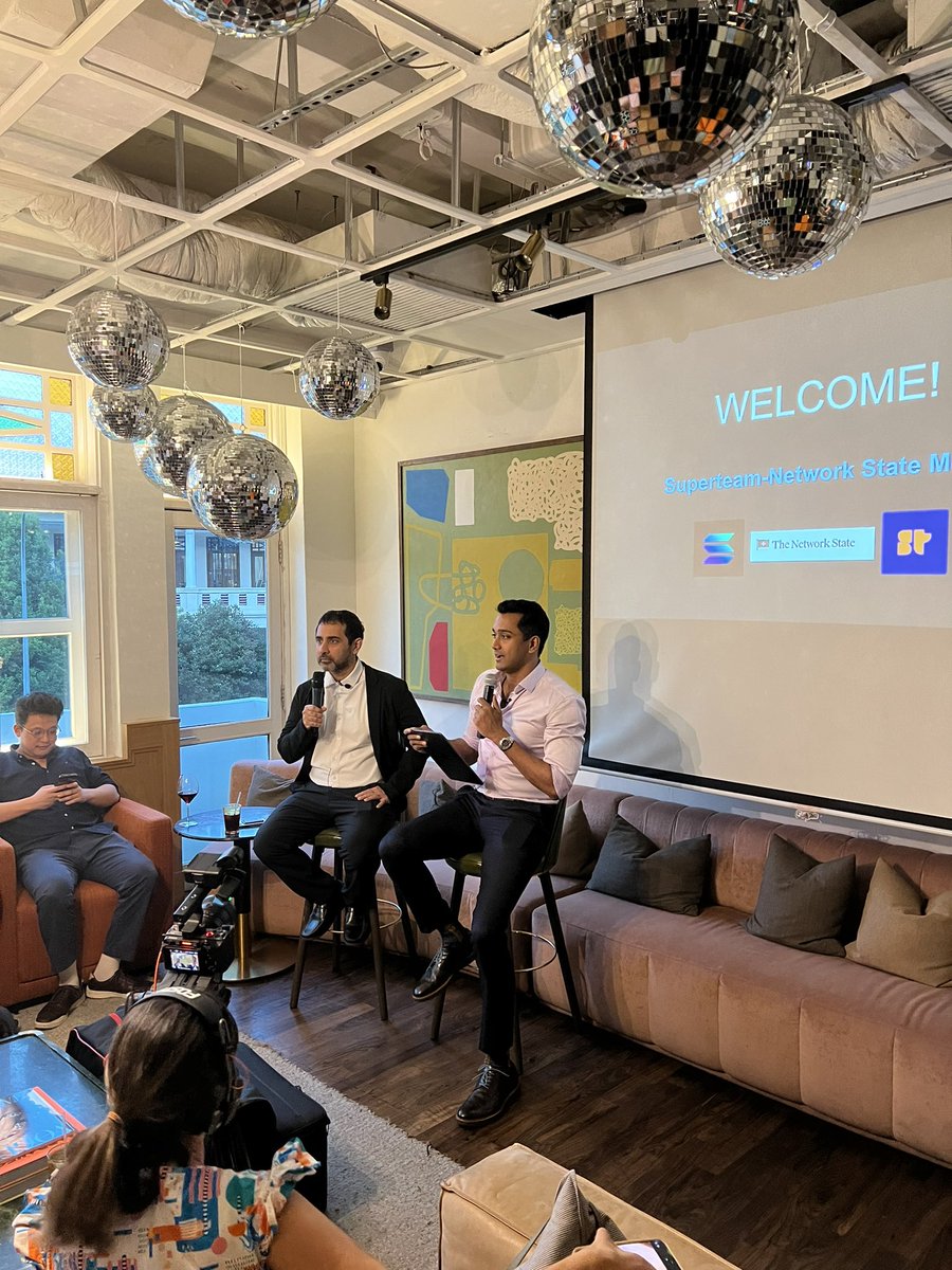 Saving Private Ryan: 
When they storm the beach, into an onslaught of bullets, we know they’re going to win… 
but you don’t want to be the one that dies. 
That is crypto. 
-<a href="/balajis/">Balaji</a> , ex-CTO <a href="/coinbase/">Coinbase 🛡️</a> #Coinbase #Solana #thenetworkstate