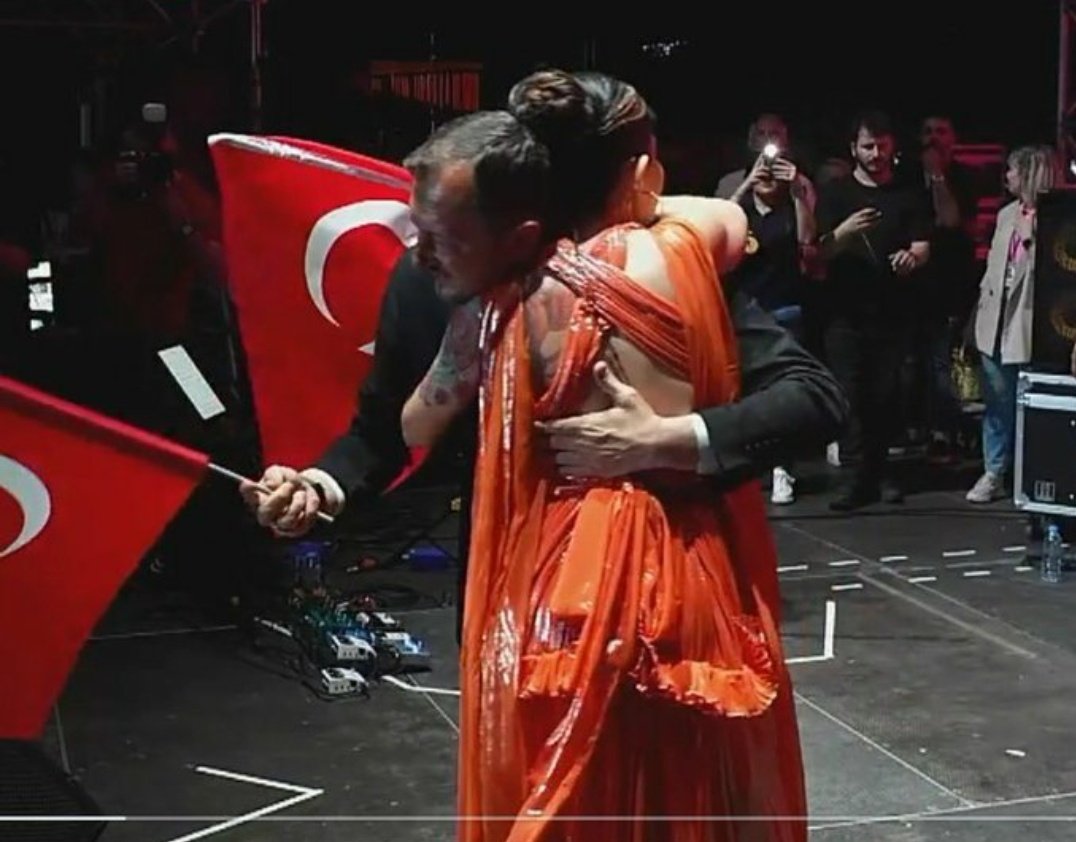 Teselli sırası Mosso da sanırım 🤔🤔🤔
Süleymanpaşa belediye başkanı Cüneyt Yüksel görevden alındı.