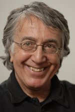 <78 today> Happy 78th birthday to #DavidBarsamian, one of #America  most tireless & wide-ranging investigative journalists. He has altered the independent media landscape  with his weekly radio program, #AlternativeRadio—38 years & running. May he live long & keep crusading!