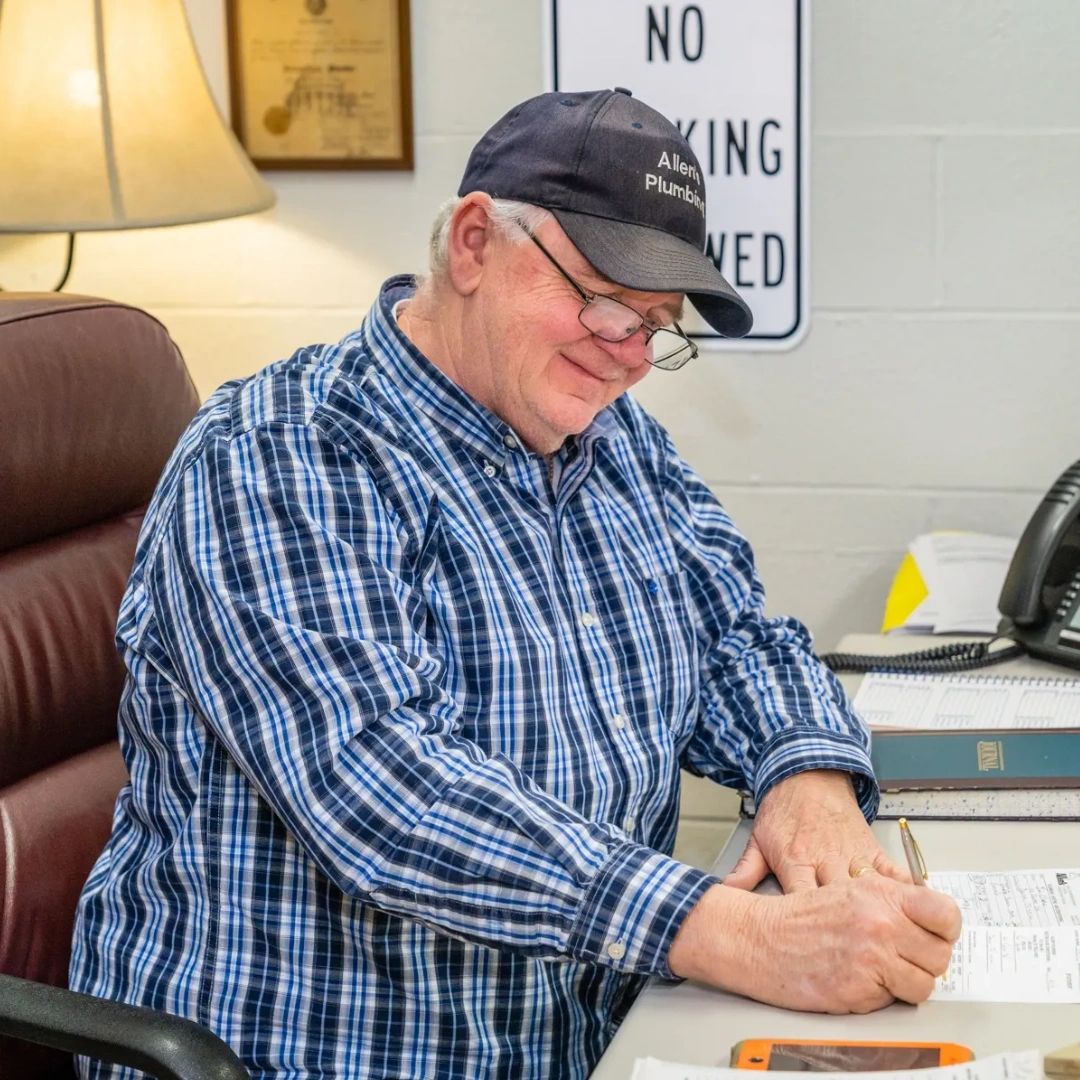 AllenPlumbingAC's tweet photo. Practice makes perfect, and we have years and years of it! Whether you're in the market for a new AC unit at home or your commercial property needs an plumbing tune-up, with extensive experience and a history of customer satisfaction, our business is one you can trust. https://t.co/mfuOBFvWVc