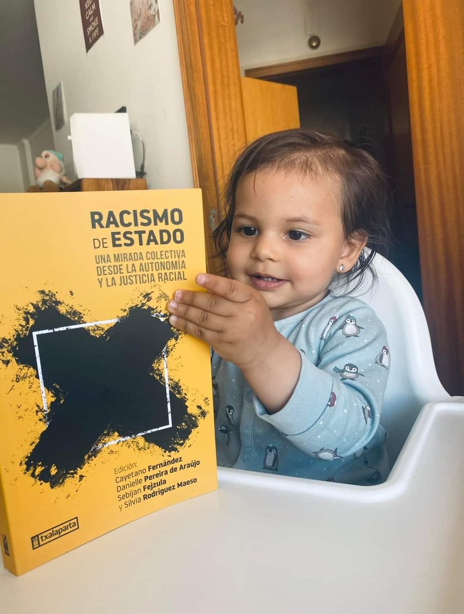KaleAmenge's tweet photo. @helios_f @Synusia_ Aquí anda Sofía preparándose para ello 😂🔥✊🏼 https://t.co/qmu8D3DEhj