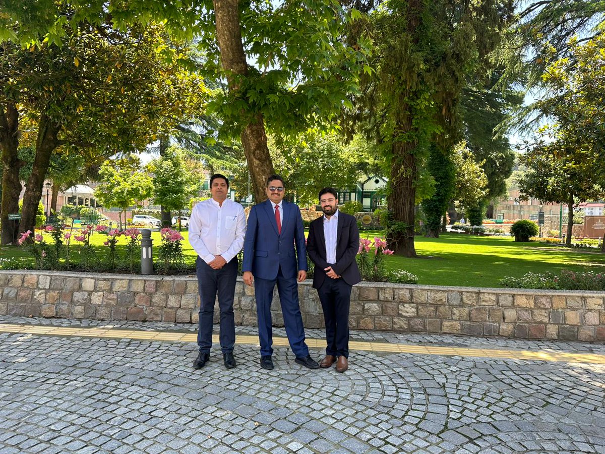 manansuri2002's tweet image. Got the opportunity to give a talk on defence #innovation #technology #indigenization at the beautiful campus of @LBSNAA_Official in Mussoorie.