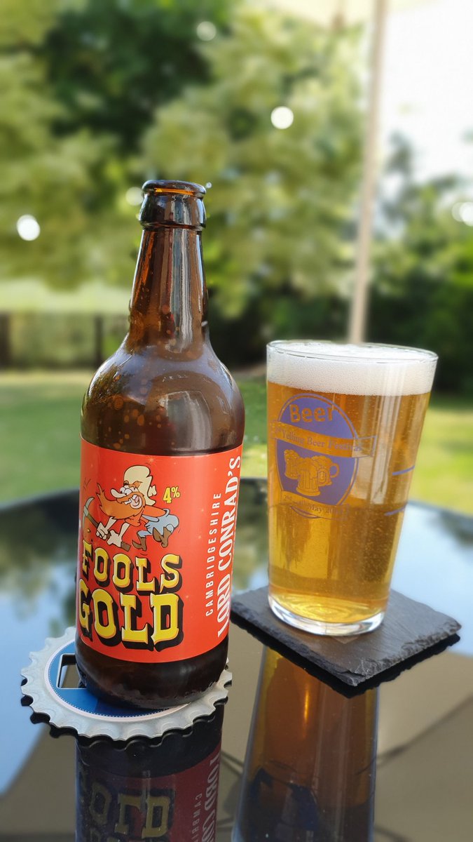 As it's @BeerDayBritain thought I'd enjoy (of all things) a beer. Opted for a chilled local one (early doors), Fool's Gold from @LordConrads, in the garden (obvs) .. cheers all! 🌱🌳☀️🍻
#BeerDayBritain #CheersToBeer #gardenbeer #locale #alefrseco #sunnyday #ale #Conny