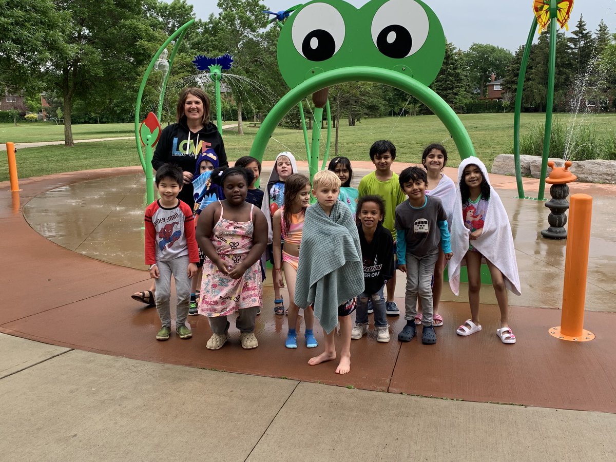 Mrs. Pauley's Grade 1's having a blast at the SPLASH PAD! #ROPSROCKS #funinjune #grade1