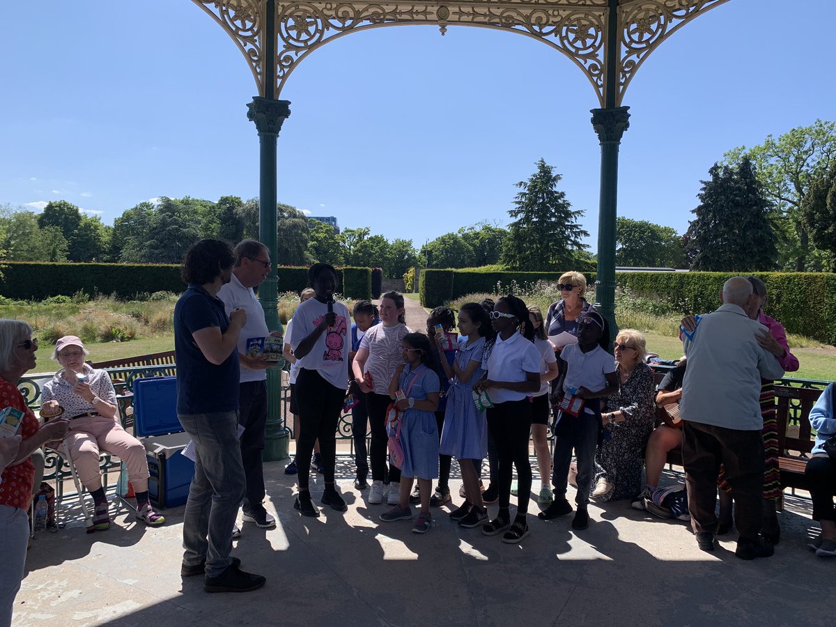 MrsLeeBPS tweet media