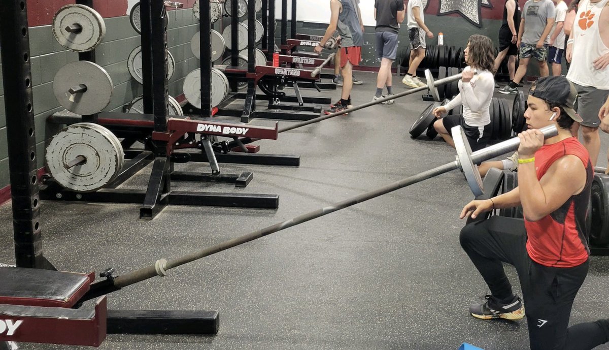 SouthCaldwell_1's tweet photo. Spartan Football utilized newly installed weight room equipment this week. We are thankful to community members that pour into student-athletes’ success on and off the field!

#SpartanStrong https://t.co/ctgzhZZpSS