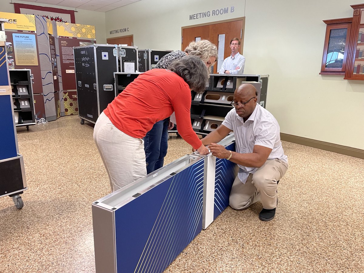 MuseumOnMainSt's tweet photo. Here are a few behind-the-scenes "Spark! Places of Innovation" installation photos from our time @BooneLibrary with representatives from Kentucky host sites also present for the training! Special thanks to our partners @KYHumanities! #SmallTownSpark https://t.co/jAGZw6tU74