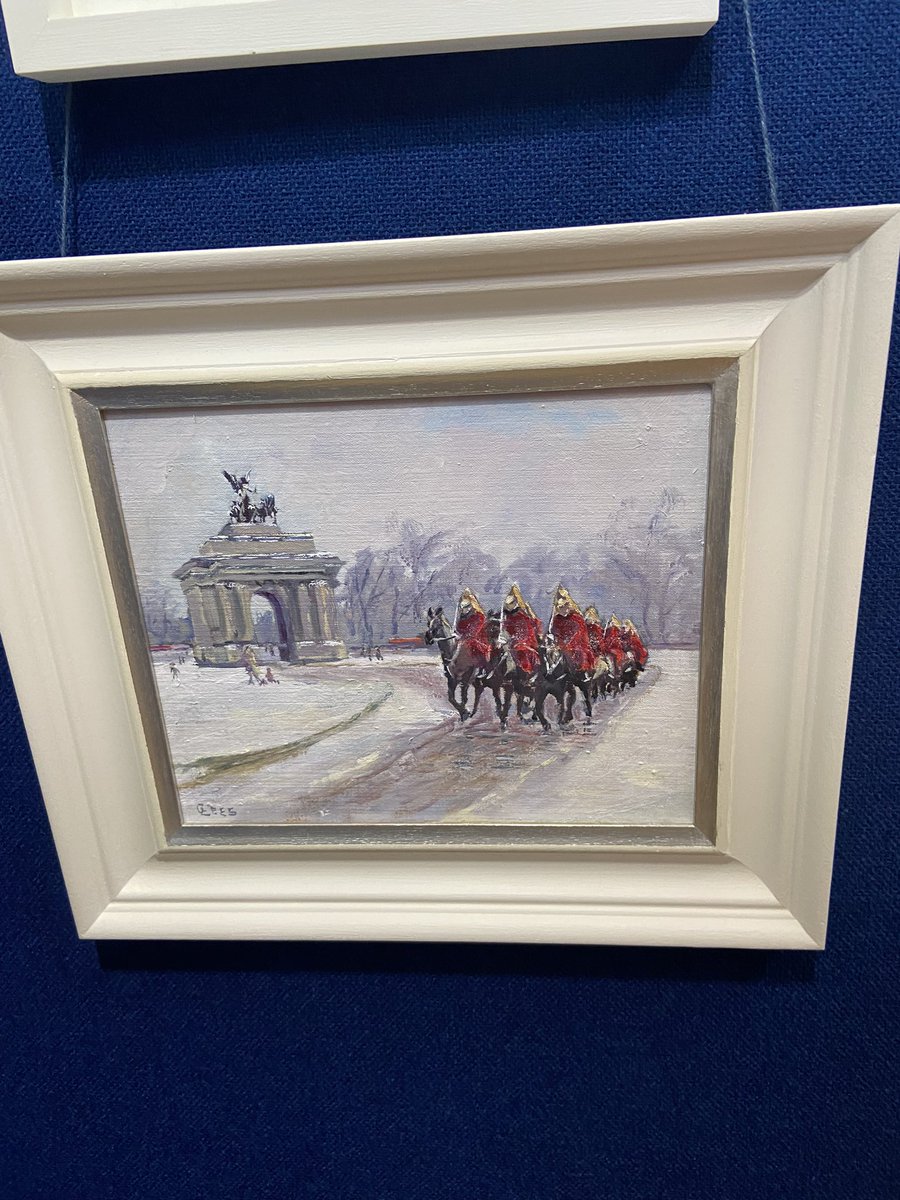 Networking for <a href="/NAM_London/">National Army Museum</a> and Chelsea Heritage Quarter at <a href="/ChelseaArtSoc/">Chelsea Art Society</a> 2023 show with <a href="/nikkielvin/">nikkielvin</a> - so many local artists influenced by the military history of Chelsea, which was great to see.