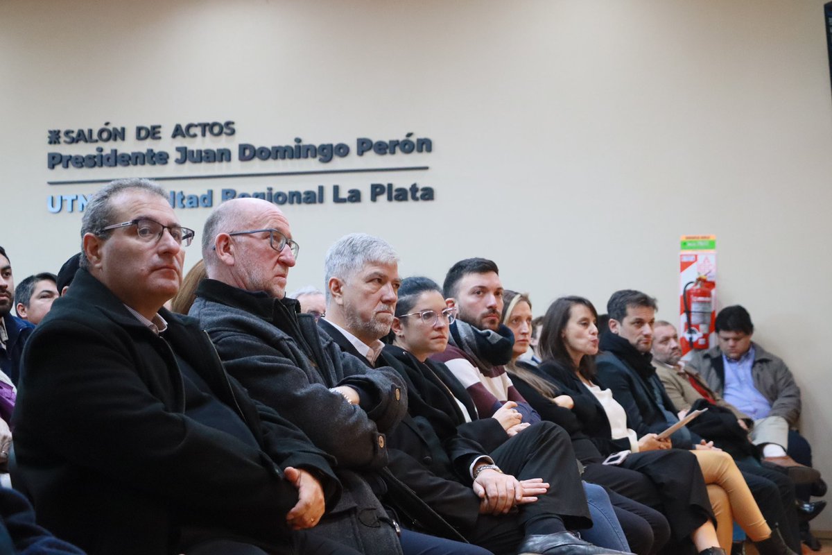 Subsecretaría Adm. Técnica y Legal Salud BAP tweet media