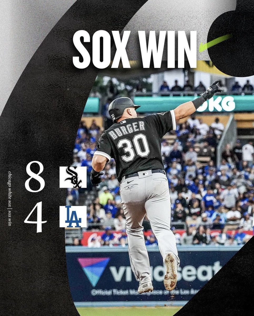 SOX WIN!!! The @whitesox beat the @Dodgers 8-4!! #GoSox #Benintendi #AWhiteSoxWinner #AndrewGONE #Lynnsanity #Kopech #BurgerBombs #BridgeportLumberCo #SouthSideHitmen #ComiskeyPark #TA7 #LaPantera #HiMom #YoYo #Yaz  #DealinCease #Gio #PutItOnTheBoard #Yeessss #SportsZoneChicago