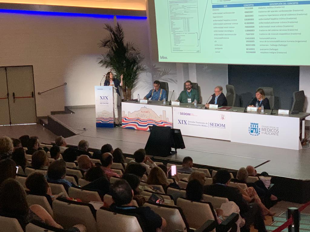 FInalizamos el primer día de nuestras XIX Jornadas Nacionales de #DocumentaciónMédica. El viernes 16, segundo y último día con la sesión Derechos de autodeterminación informativa del paciente en su historia clínica. Derechos ARCO-POL, comunicaciones y entrega de premios.