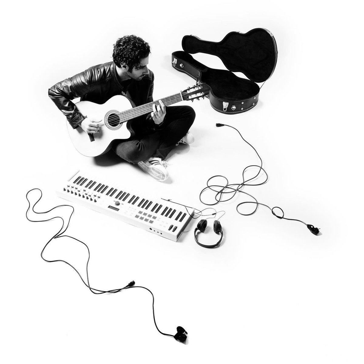 MatejaJezdic's tweet image. My second studio album Reset is out tomorrow! Here are some shots from the album photoshoot by Johnny van de Platz #matejajezdic #reset #newalbum