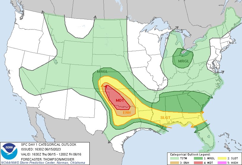 11:32am CDT #SPC Day1 Outlook Moderate Risk: this afternoon into tonight from western OK and vicinity into north TX spc.noaa.gov/products/outlo…