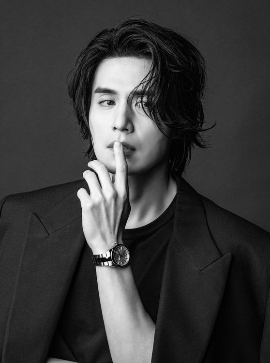 SashaHasami's tweet photo. ะะฐัะบะพ ััะพ-ัะพ ๐ฅ
#LeeDongWook #KimBum #kimb https://t.co/BZanprH28Y