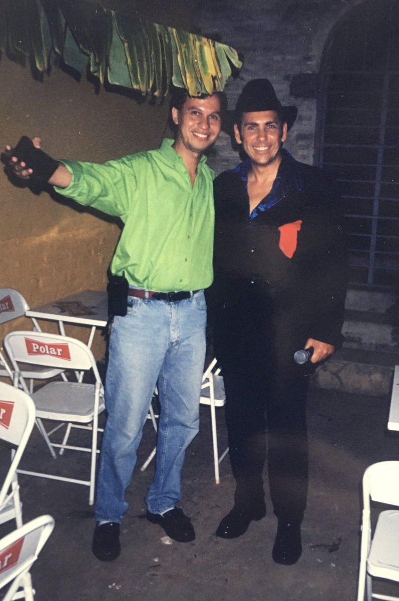 #tbt con ⁦@francotodalavid⁩ años 2000 en Konga’s Latin Café - Lambare - Paraguay 🇵🇾 que epocaaaa…