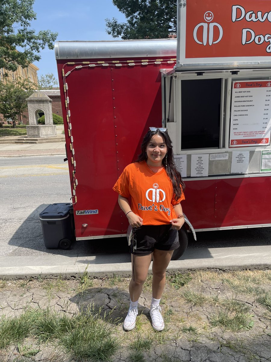 Dave's Dogs tweet media