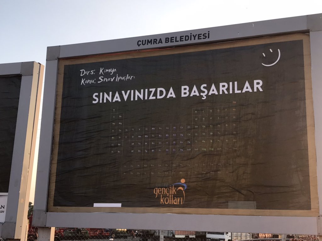 akgenclikcumra's tweet photo. Belki aklınızda kalır diye bilboardları sınava yönelik ipuçlarıyla donattık 😊 https://t.co/KFNMZsVXvn