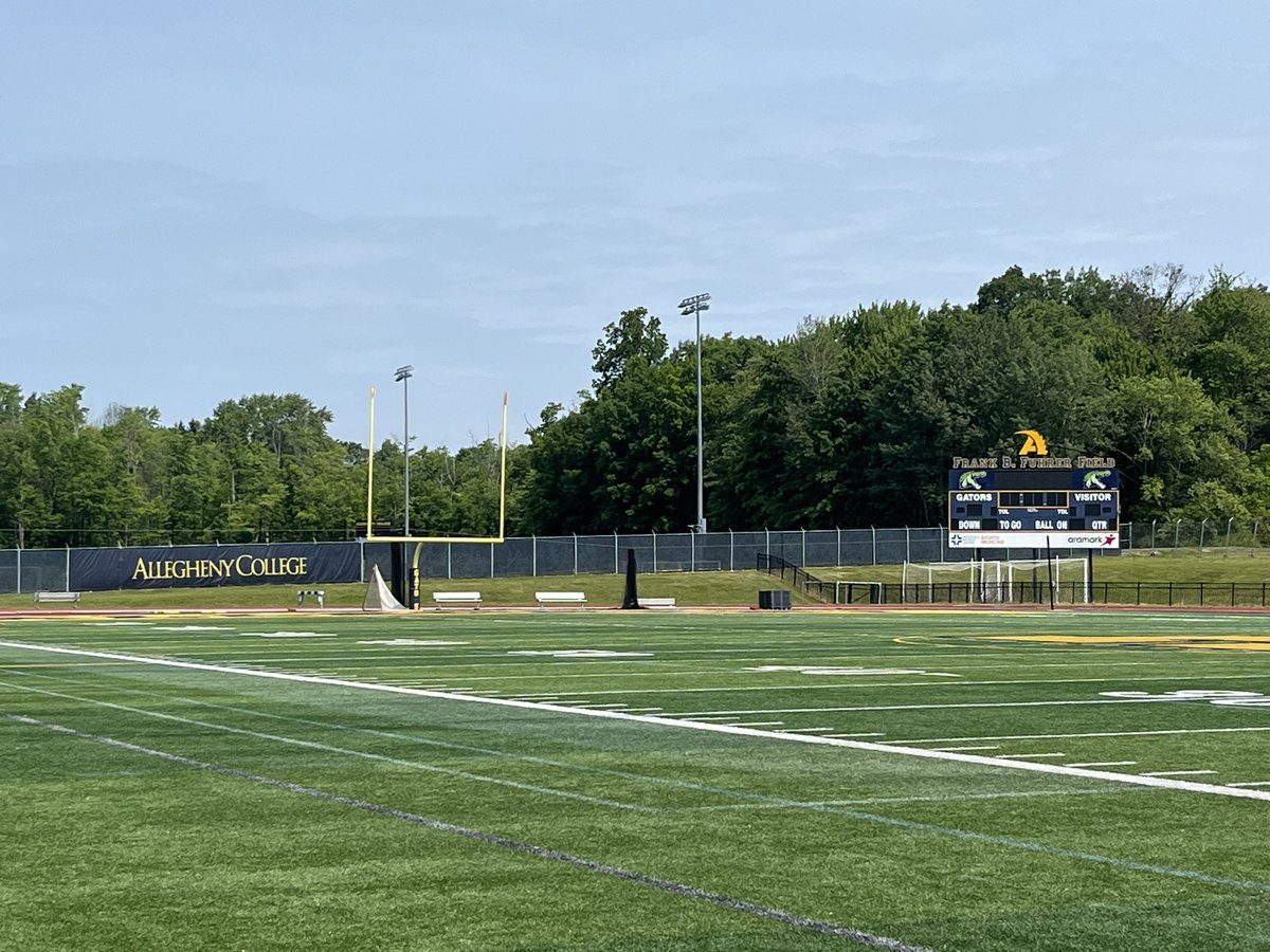 NathanielKondas's tweet photo. Thank you @CoachPeluso_ @CoachMCochran and @AlleghenyFB for having me out for a visit today! https://t.co/qvNnjkj5p3