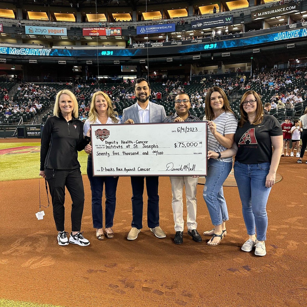 During June, #NationalCancerSurvivorMonth, we invite
you to team up with the <a href="/Dbacks/">Arizona Diamondbacks</a> to support healing care at the Cancer Institute at St. Joseph’s. Your donation enhances care provided to patients and their families. SupportStJosephs.org/donate
