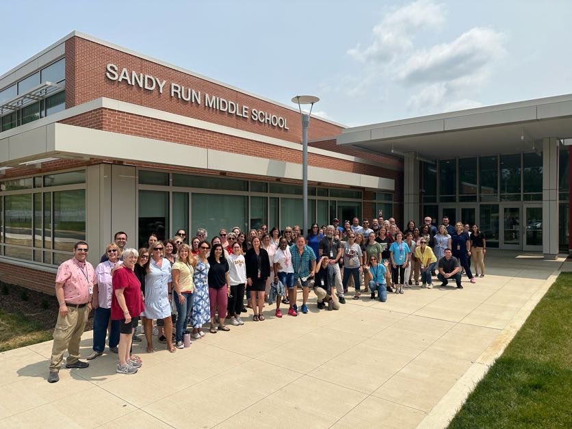 Sandy Run wishes all of our students a fantastic summer after a really great school year.  Thanks to the staff for sending the kids off with a cheer!