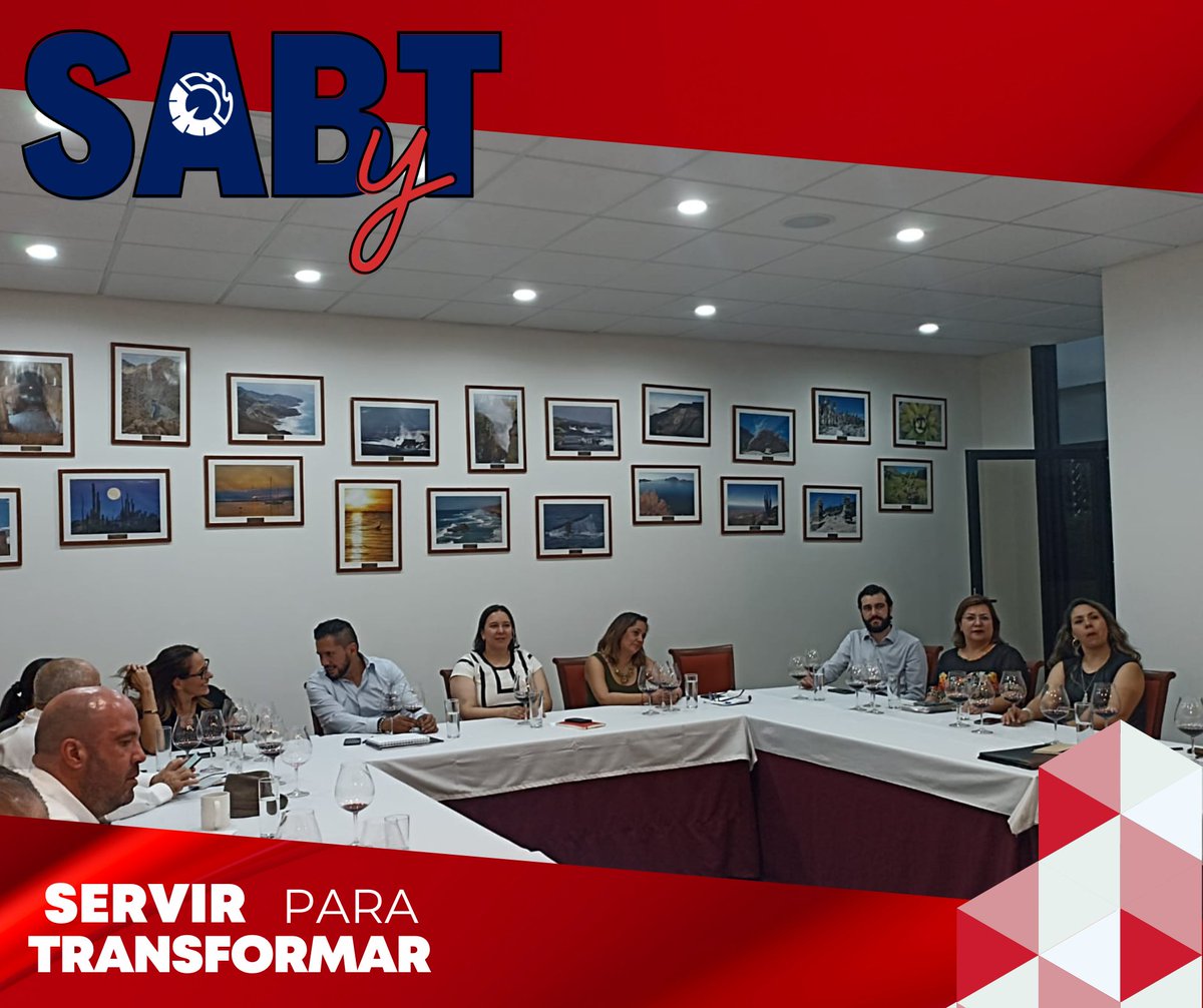SectorAlimentos's tweet photo. La #Rama27 llevó a cabo un balance semestral de oportunidades, amenazas y retos para el gremio de bebidas alcohólicas nacionales e internacionales. Agradecemos a nuestra afiliada @VinosLACetto  por su hospitalidad y atenciones. https://t.co/JwPSXgvijr